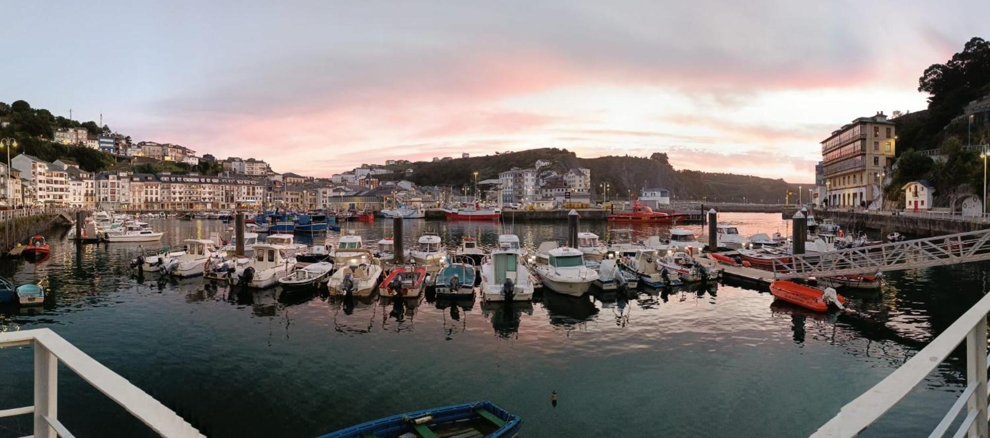 Ferienwohnung A Bruxo Fonte 8 Pzs 2 Banos Full Reg Vut38509 Luarca Exterior foto